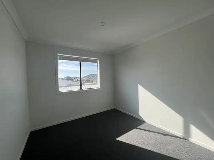 Fifth view of Homely townhouse listing, 15 Filwood Lane, Wollert VIC 3750