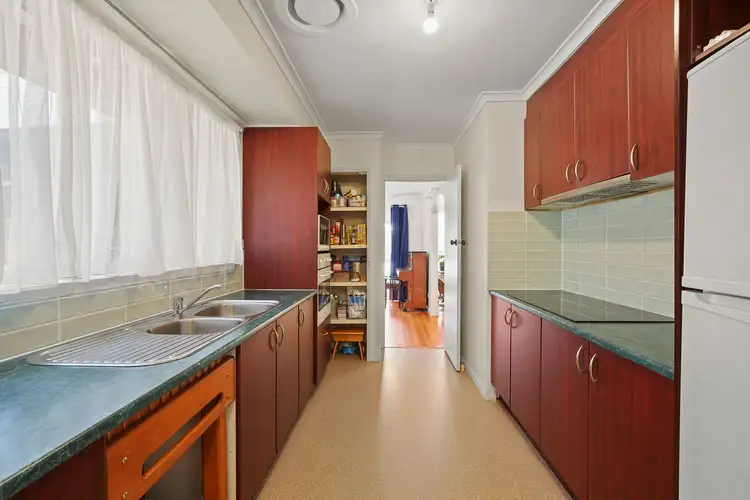 Fifth view of Homely house listing, 9 Tambo Court, Keilor VIC 3036