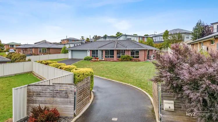 4 Carl Court, Deloraine TAS 7304