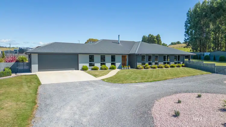 83 East Barrack Street, Deloraine TAS 7304
