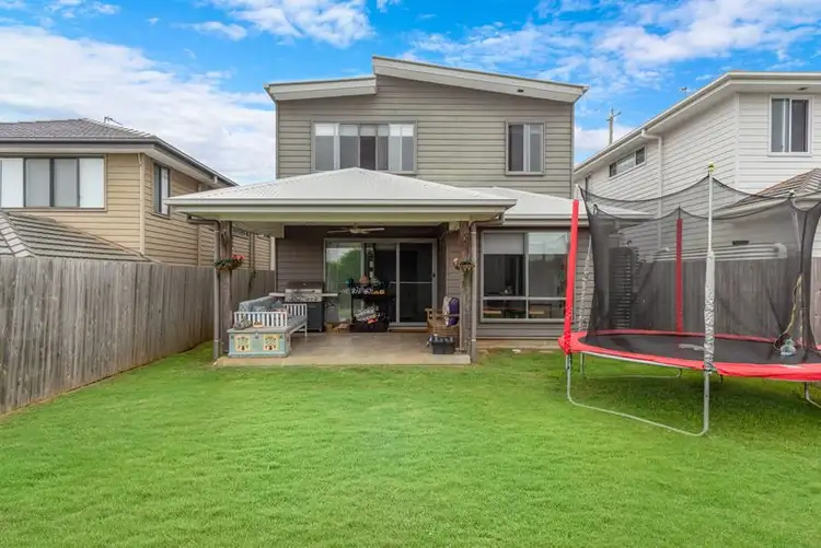 50 Queen Street, Redland Bay QLD 4165