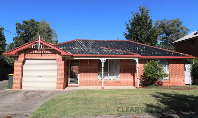 Main view of Homely townhouse listing, 1-4/58 Piper Street, Bathurst NSW 2795