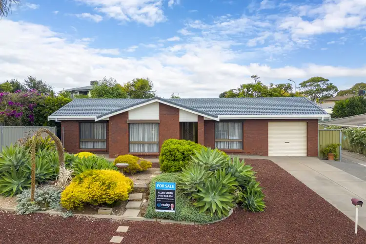 Main view of Homely house listing, 33 Neeangarra Crescent, Hallett Cove SA 5158