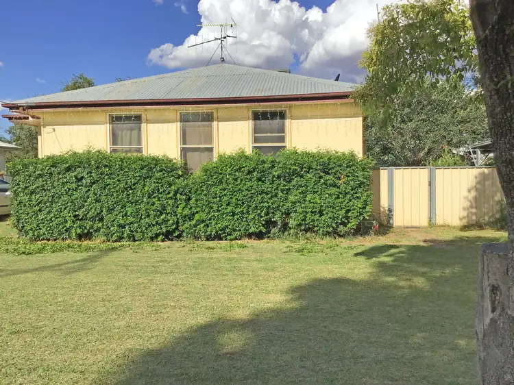 129 Meryula St, Narromine NSW 2821