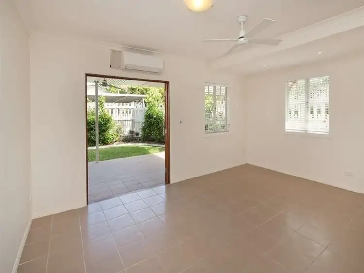 Second view of Homely unit listing, 5/12 Kenilworth Avenue, Hyde Park QLD 4812