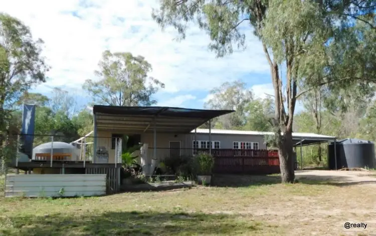 34 Devereux Drive, Nanango QLD 4615