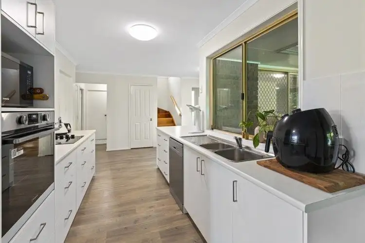 Second view of Homely house listing, 3 Oak Street, Ormiston QLD 4160