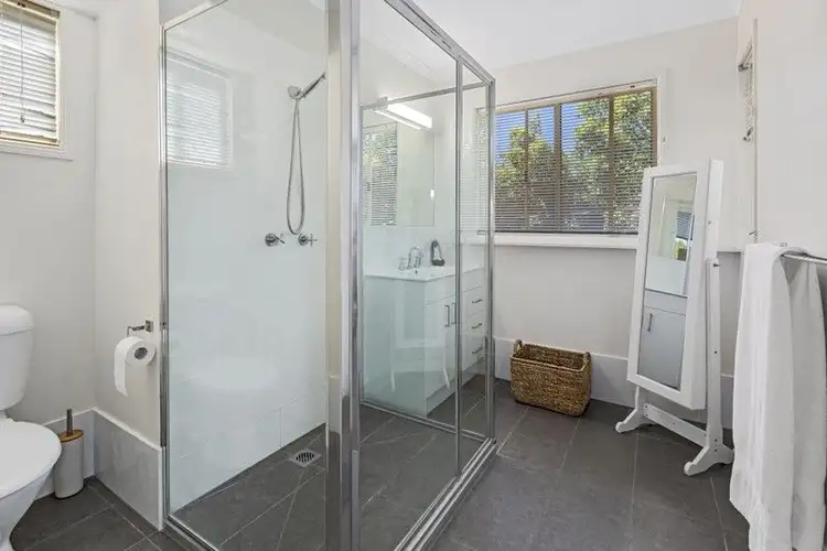 Third view of Homely house listing, 3 Oak Street, Ormiston QLD 4160