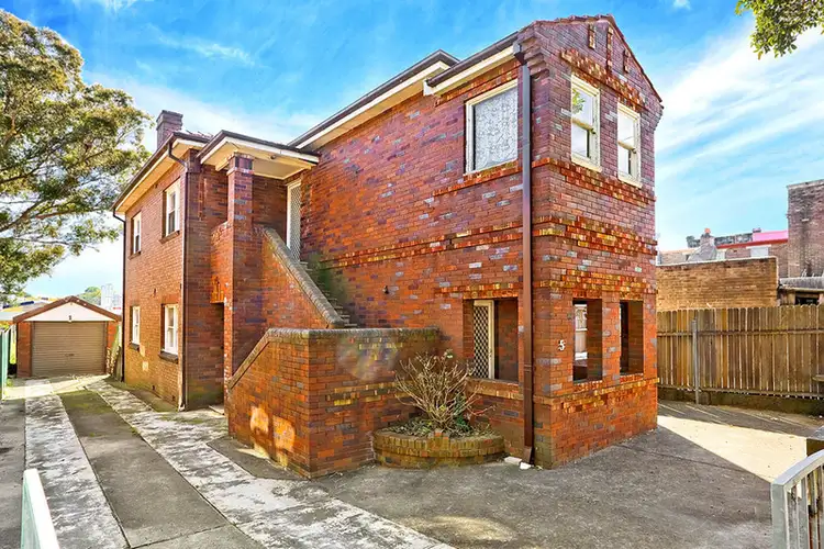 1 & 2/5 Knight Street, Homebush NSW 2140