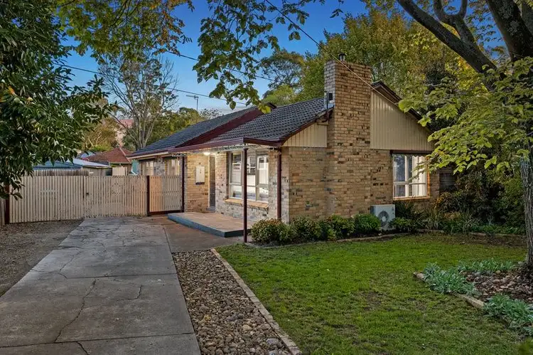 17 Tarana Avenue, Upper Ferntree Gully VIC 3156
