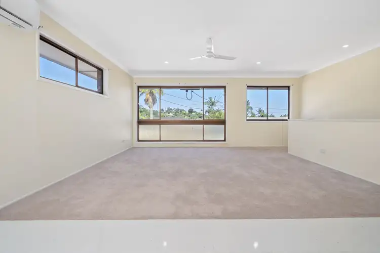 7 Merchant Court, Springwood QLD 4127