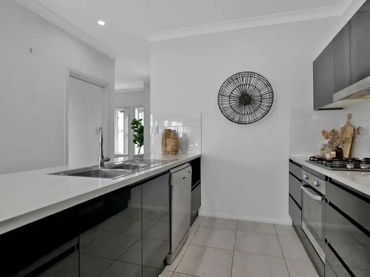 Fifth view of Homely townhouse listing, 1/23 Lilian Street, Glendale NSW 2285