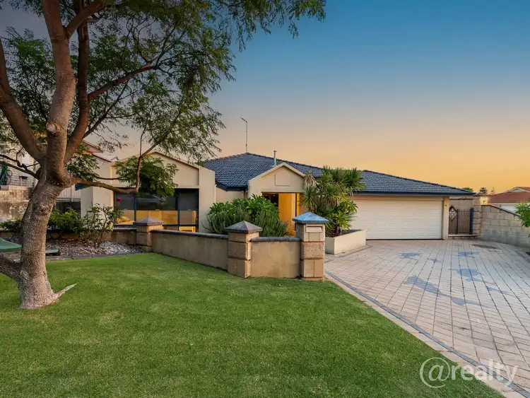 Second view of Homely house listing, 2 Cockatoo Close, Singleton WA 6175