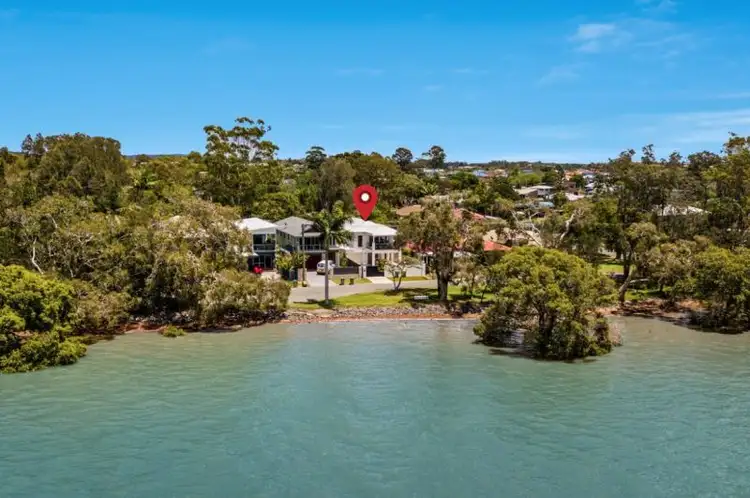 109 Torquay Rd, Redland Bay QLD 4165