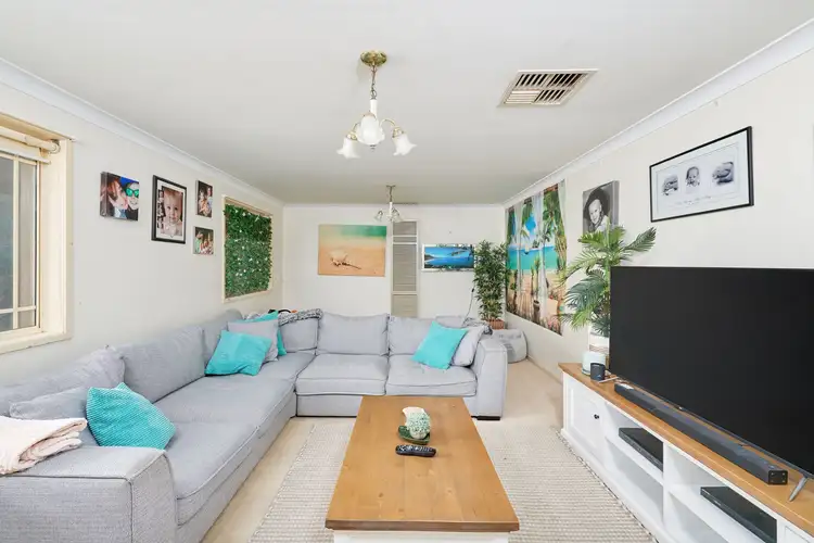Fourth view of Homely house listing, 6 Frances Court, Ashmont NSW 2650