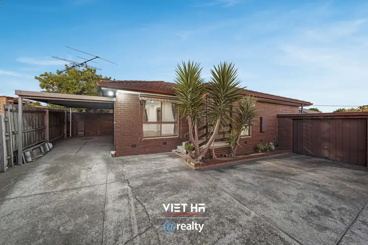 Main view of Homely unit listing, 2/15 Joyce Street, Springvale VIC 3171