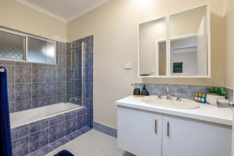 Sixth view of Homely house listing, 3 Fraser Close, Kanimbla QLD 4870