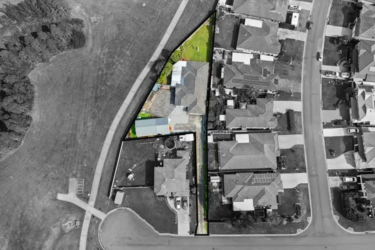 Third view of Homely house listing, 8 Laurel Close, Thornton NSW 2322