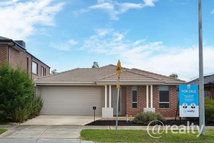 9 Sundew Avenue, Cranbourne East VIC 3977