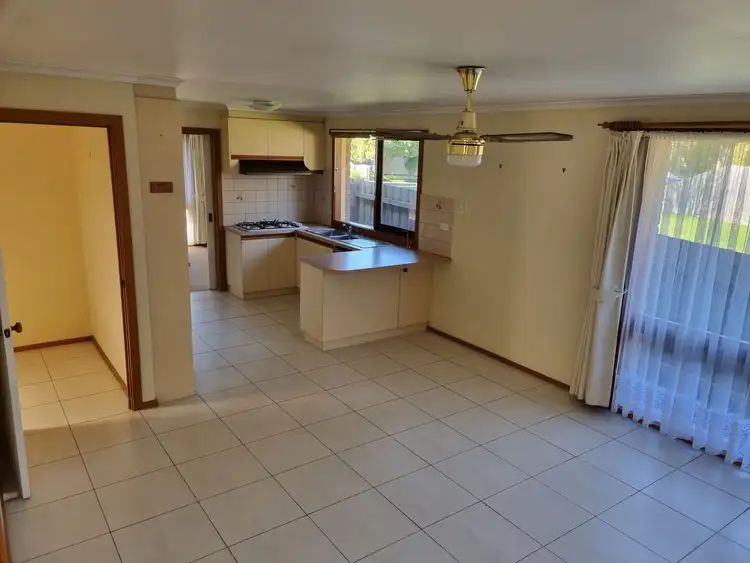 Fifth view of Homely house listing, 3 Collins Crescent, Berwick VIC 3806