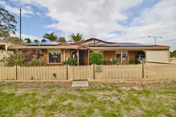 44 Challenger Avenue, Parmelia WA 6167