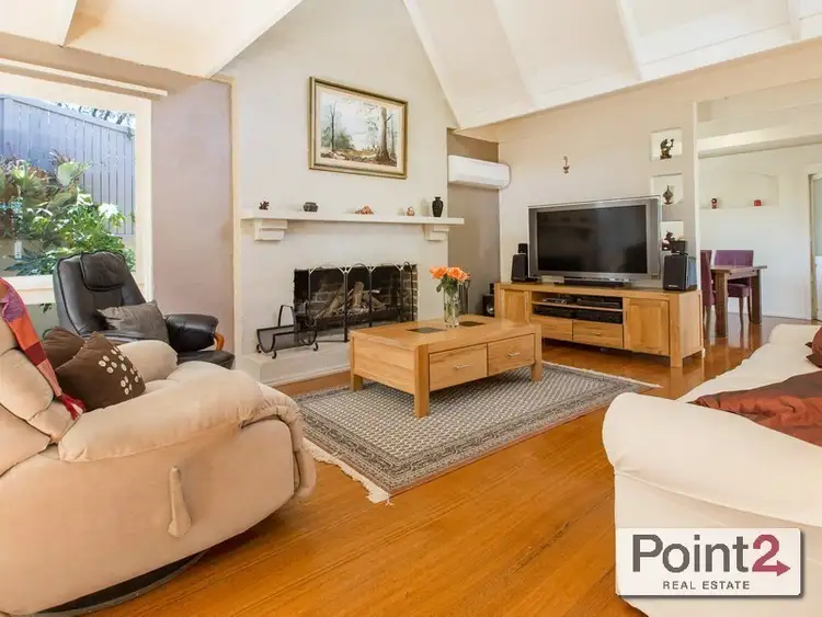 52-54 Quinns Parade, Mount Eliza VIC 3930