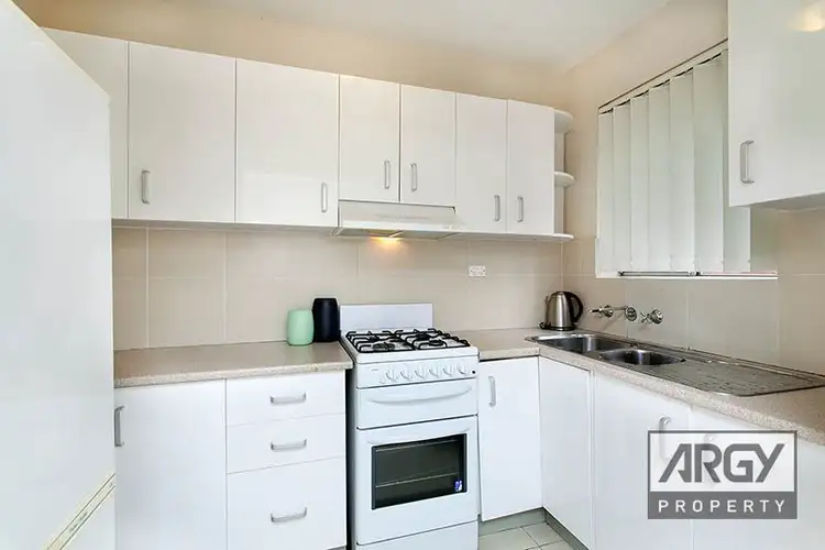 Fourth view of Homely unit listing, 2/33 Flint Street, Hillsdale NSW 2036