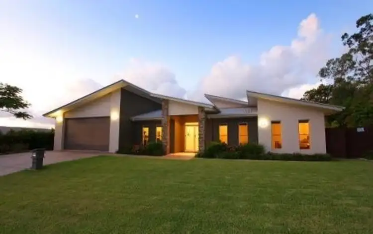 44 Gerard st, Pacific Pines QLD 4211