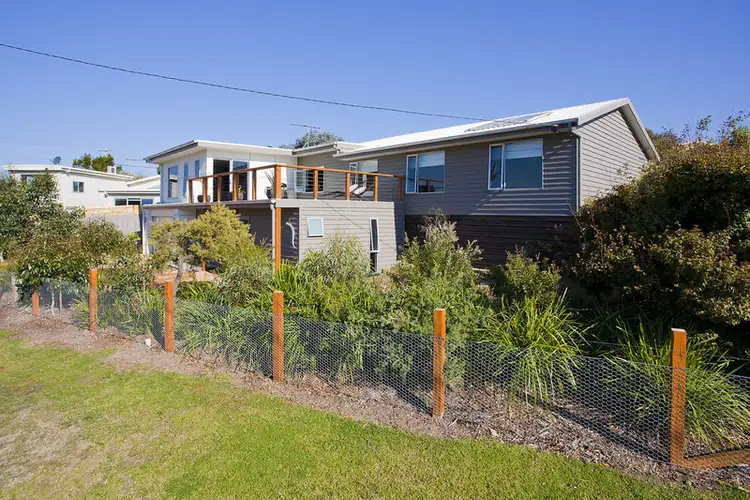 1 Parkside Crescent, Torquay VIC 3228