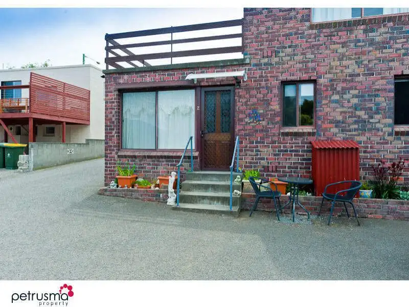 Main view of Homely unit listing, 2/165 East Derwent Highway, Lindisfarne TAS 7015
