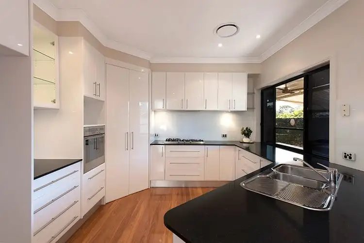 Fourth view of Homely house listing, 3 HOLLAND PLACE, Carindale QLD 4152