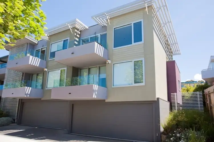 Second view of Homely villa listing, 5/21 Smith Street, Lorne VIC 3232