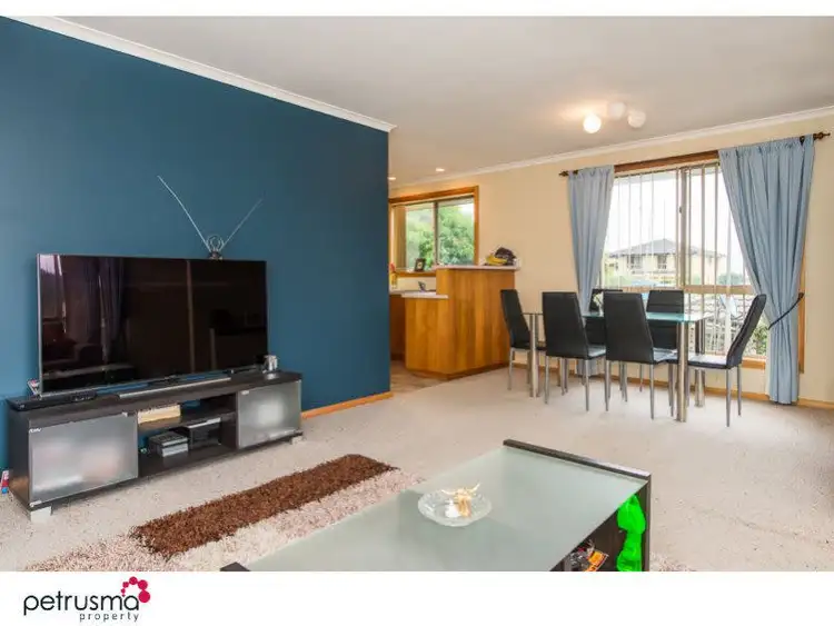 Sixth view of Homely villa listing, 2/22 Holland Court, Howrah TAS 7018