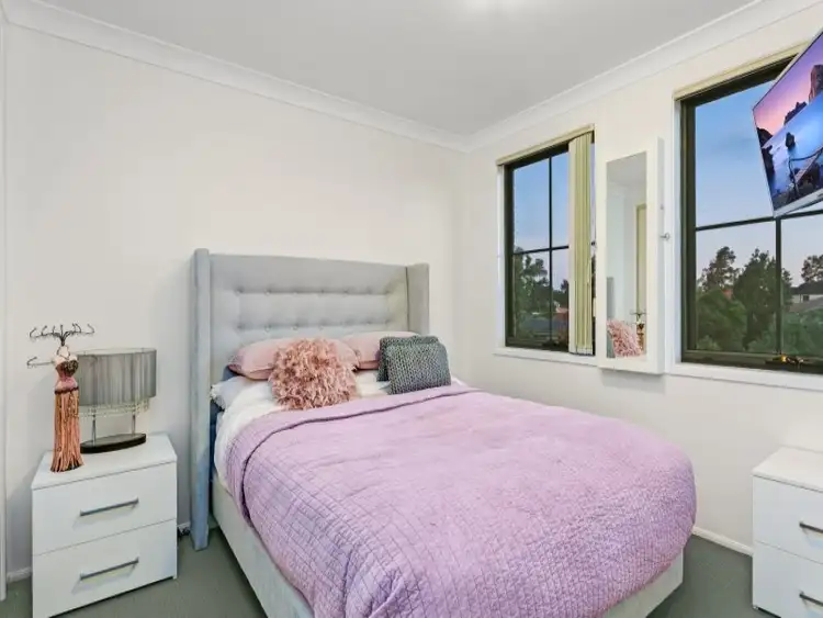 Fifth view of Homely house listing, 5 Lupton Place, Horningsea Park NSW 2171