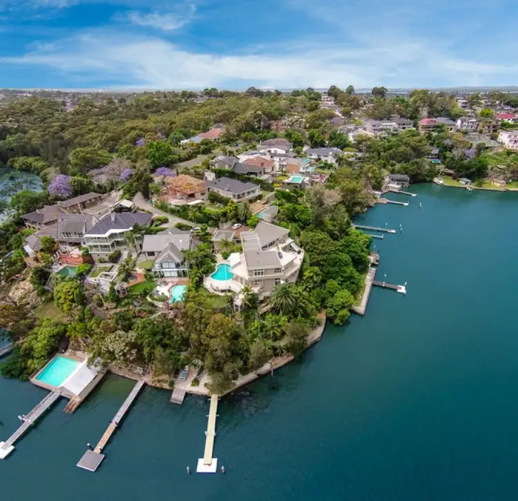 36 Pleasant Way, Blakehurst NSW 2221