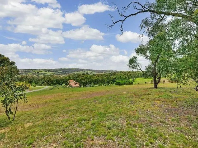 7 Emilia Court, Hidden Valley VIC 3756