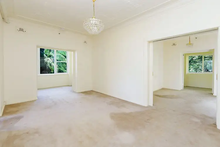 Second view of Homely apartment listing, 5/66 Roslyn Gardens, Elizabeth Bay NSW 2011
