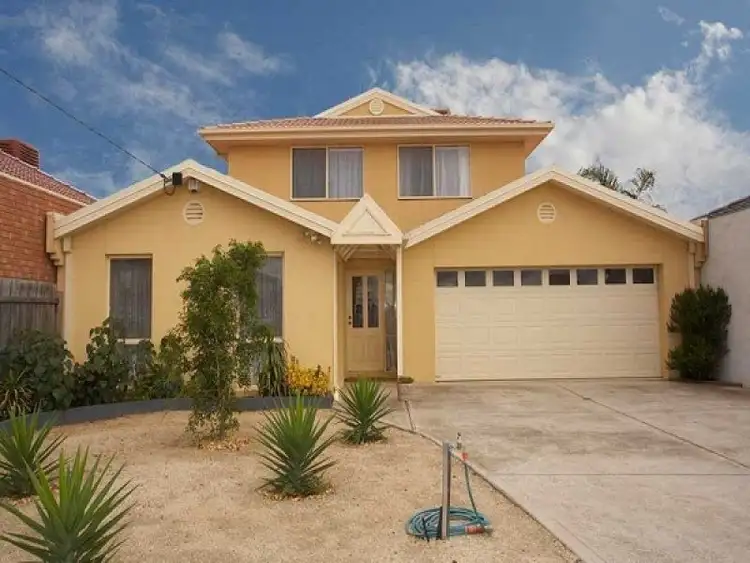 47 May Avenue, Altona Meadows VIC 3028