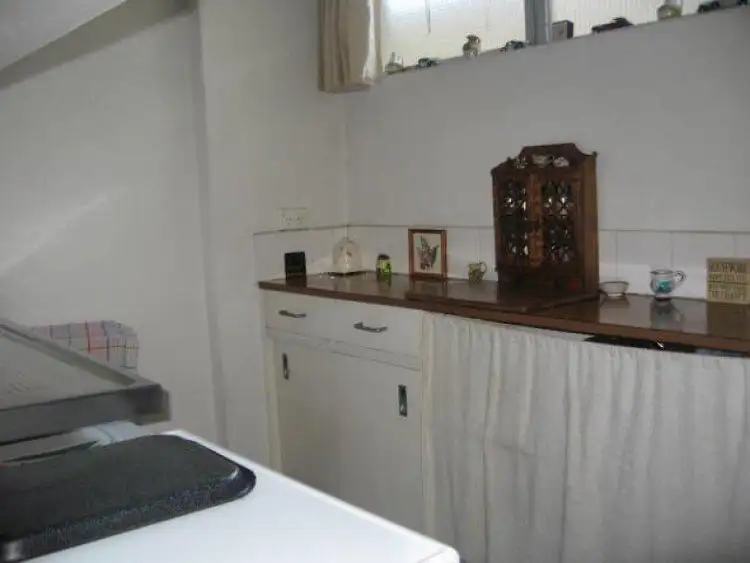 Fourth view of Homely studio listing, 38/50 Roslyn Gardens, Elizabeth Bay NSW 2011