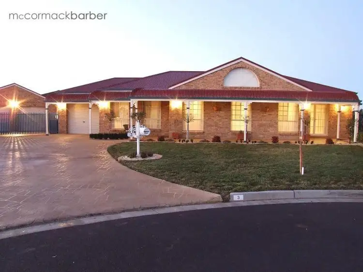 3 Bimble Close, Orange NSW 2800