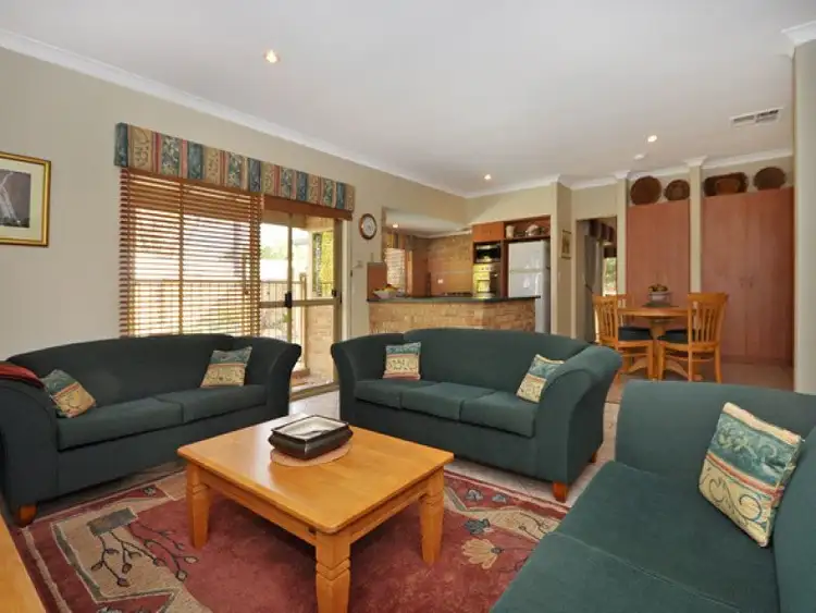 Fifth view of Homely house listing, 2 Buckie Court, Warwick WA 6024
