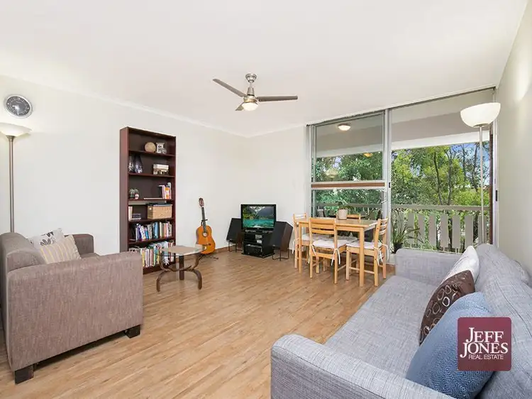 Main view of Homely unit listing, 6/68 Pembroke Road, Coorparoo QLD 4151