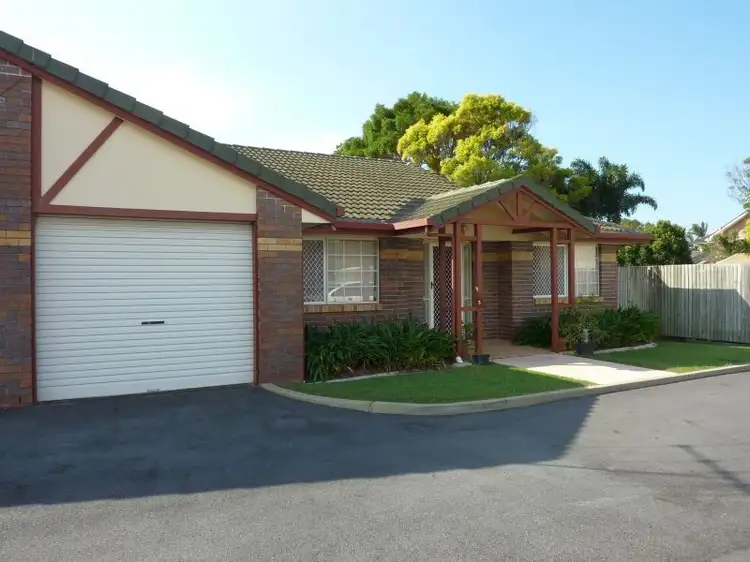 Main view of Homely villa listing, 5/24 Sixteenth Avenue, Brighton QLD 4017