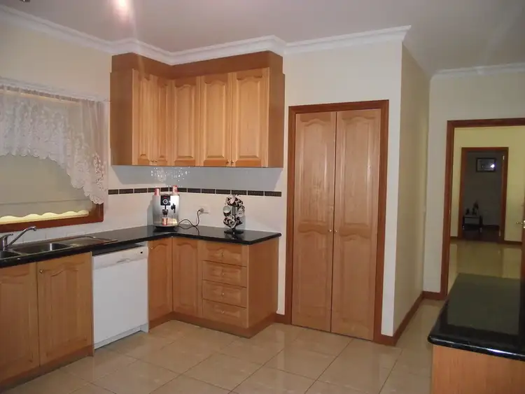 Sixth view of Homely house listing, 18 Dora Court, Bannockburn VIC 3331