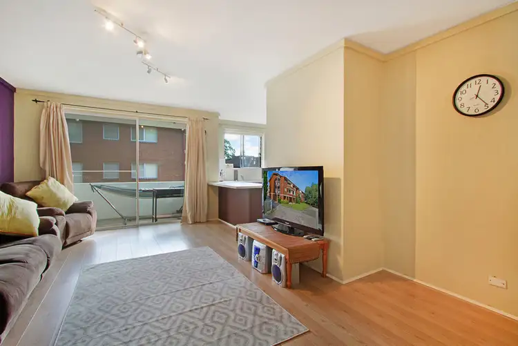 Unit 6, 102-104 Windsor Street, Richmond NSW 2753