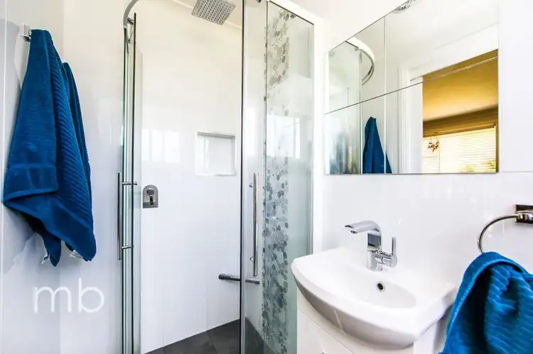 Fifth view of Homely house listing, 6 Pioneer Place, Orange NSW 2800