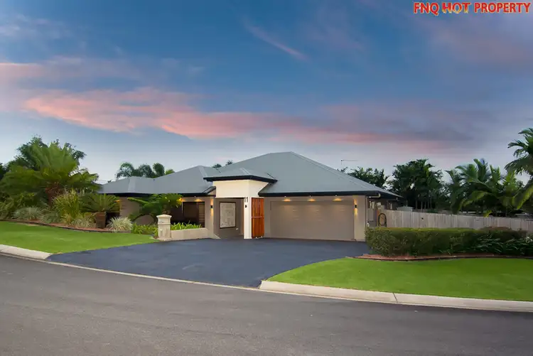 11 Cocus Cr, Palm Cove QLD 4879