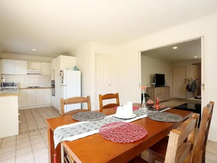 Fourth view of Homely townhouse listing, 29 McIntyre Street, Burwood VIC 3125