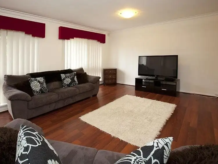 Sixth view of Homely house listing, 10 Lewin Court, Gosnells WA 6110
