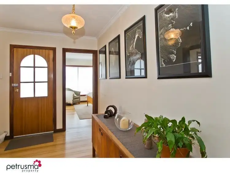 Fifth view of Homely house listing, 7 McGuinness Crescent, Lenah Valley TAS 7008